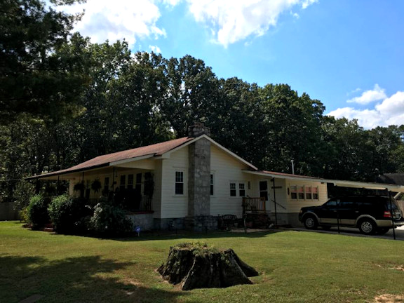 567 Tom Smith Road, Lilburn GA