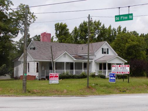 House at Old Peachtree and Hwy 124