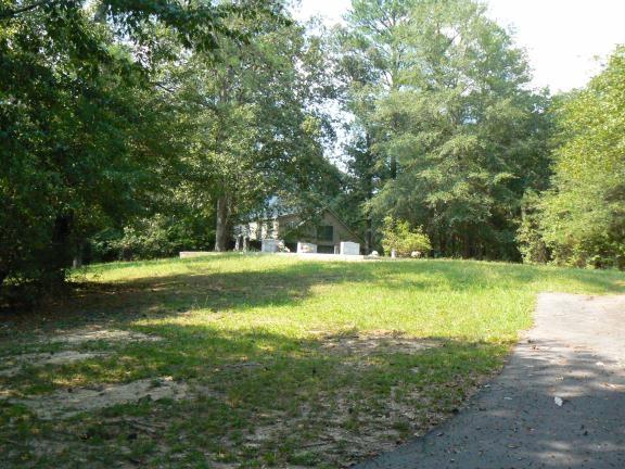 Entrance to Bentley-Kirkland Cemetery
