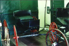 photo of buggy at the Old Crowder Brothers Scale house