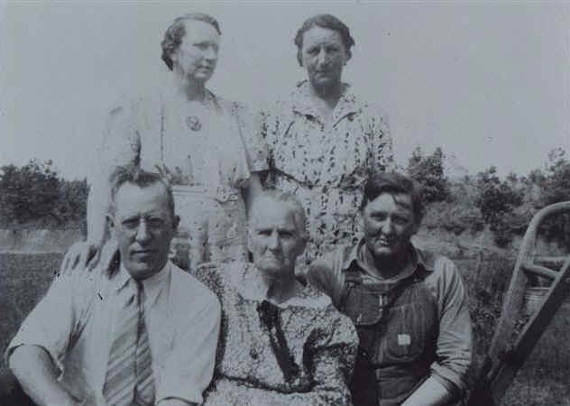 wpe78.jpg (26904 bytes)