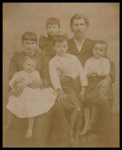 wpe149.jpg (26328 bytes)