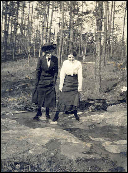 wpe18A.jpg (143863 bytes)