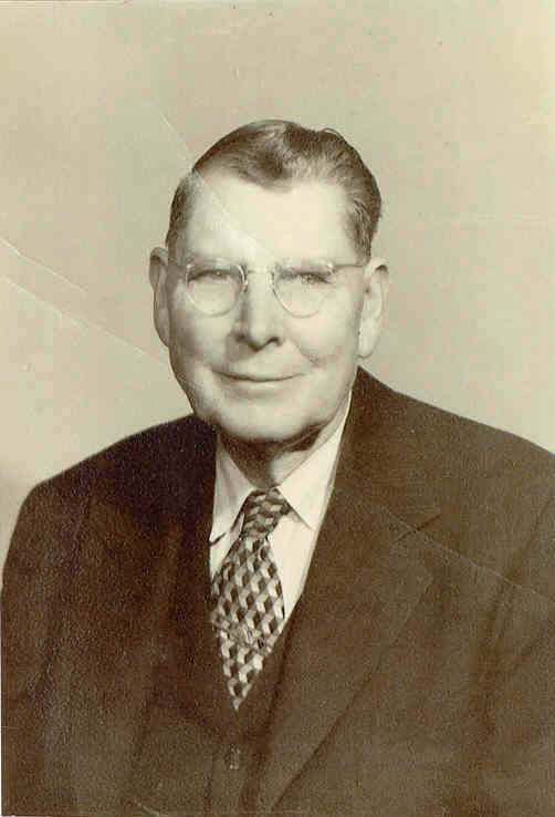 wpe77.jpg (58508 bytes)