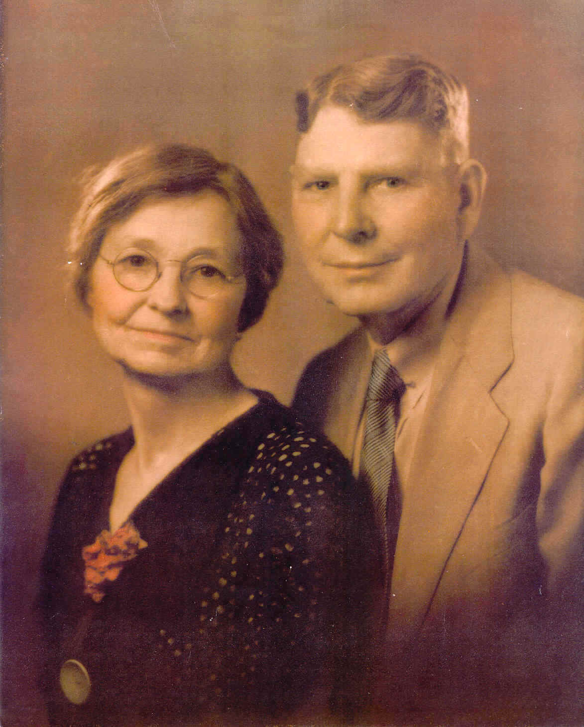 wpe79.jpg (127926 bytes)