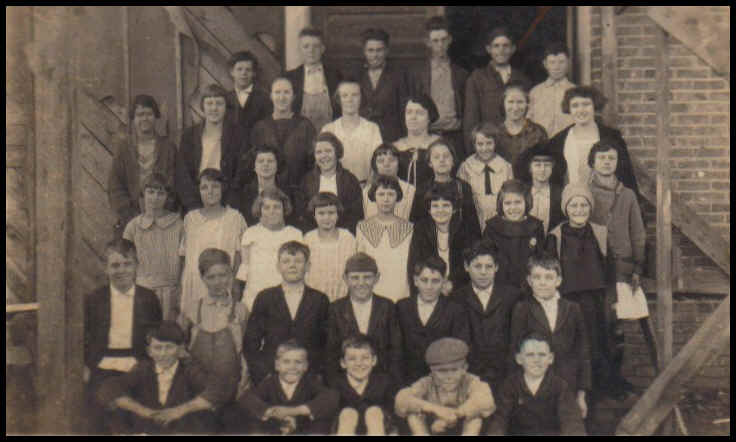 wpe141.jpg (33599 bytes)